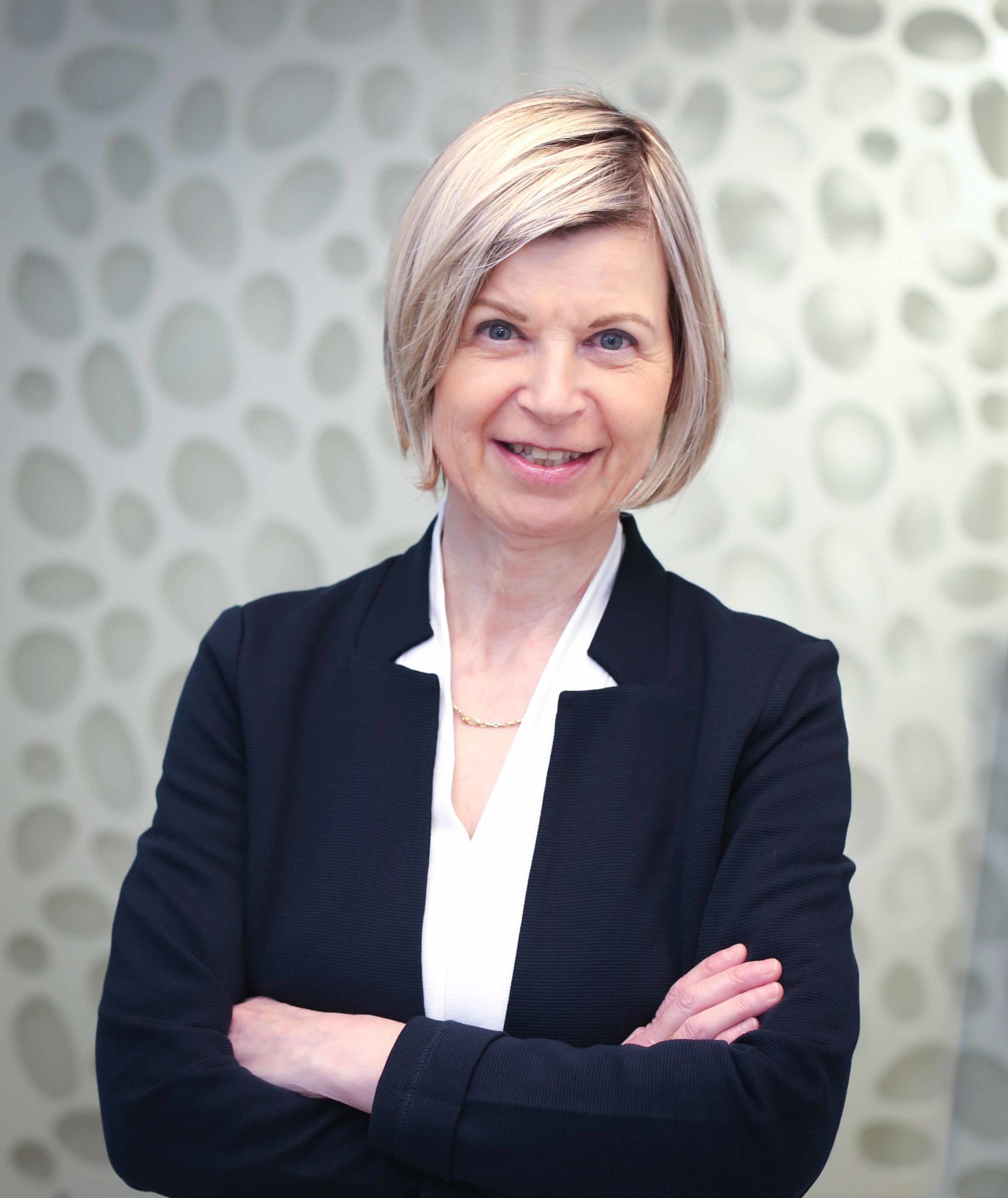 Mme Valérie Simon Secrétaire polyvalente du cabinet d'ophtalmologie Veveye à Vevey